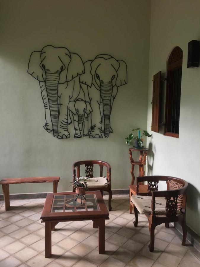 Hotel Owls Nest Udawalawe Exterior foto