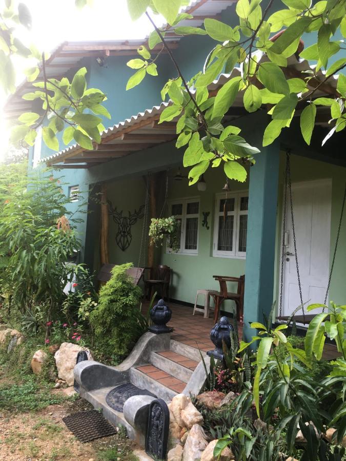 Hotel Owls Nest Udawalawe Exterior foto